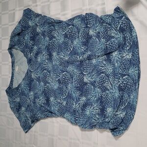 🎉10 Items For 10 Dollars🎉Old navy maternity T